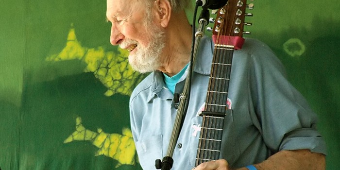 Singer cum Activist, Pete Seeger Passes On At The Age Of 94