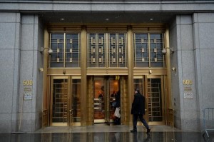 AFP/AFP/File - The entrance to Federal Court in New York where the trial of wine dealer Rudy Kurniawan started on December 10, 2013